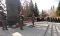 Жители жарят шашлыки и крадут венки. Активисты провели состояние мемориалов «Вечный огонь» в Челябинской области